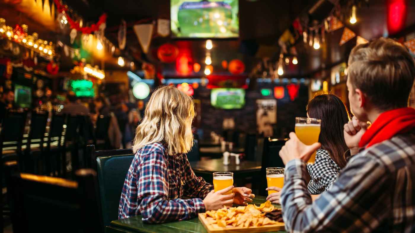 Major Sporting Events and Alcohol Compliance: What Brands and Venues Need to Know Ahead of the Miami Open and Super Bowl